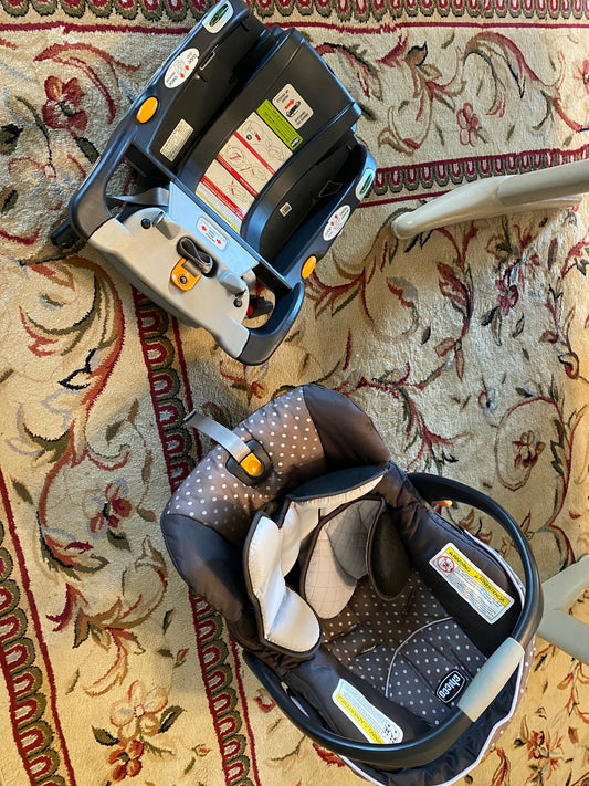SELLER #6 Chicco Car Seat/Pumpkin Seat & Base