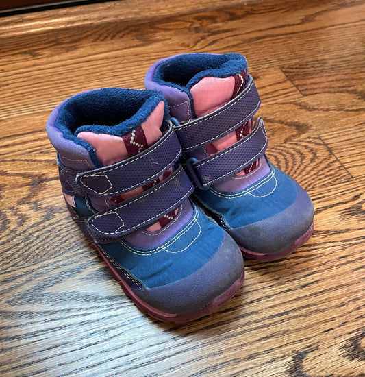 #121 Girls 8C See Kai Run waterproof boots blue purple pink, VGUC