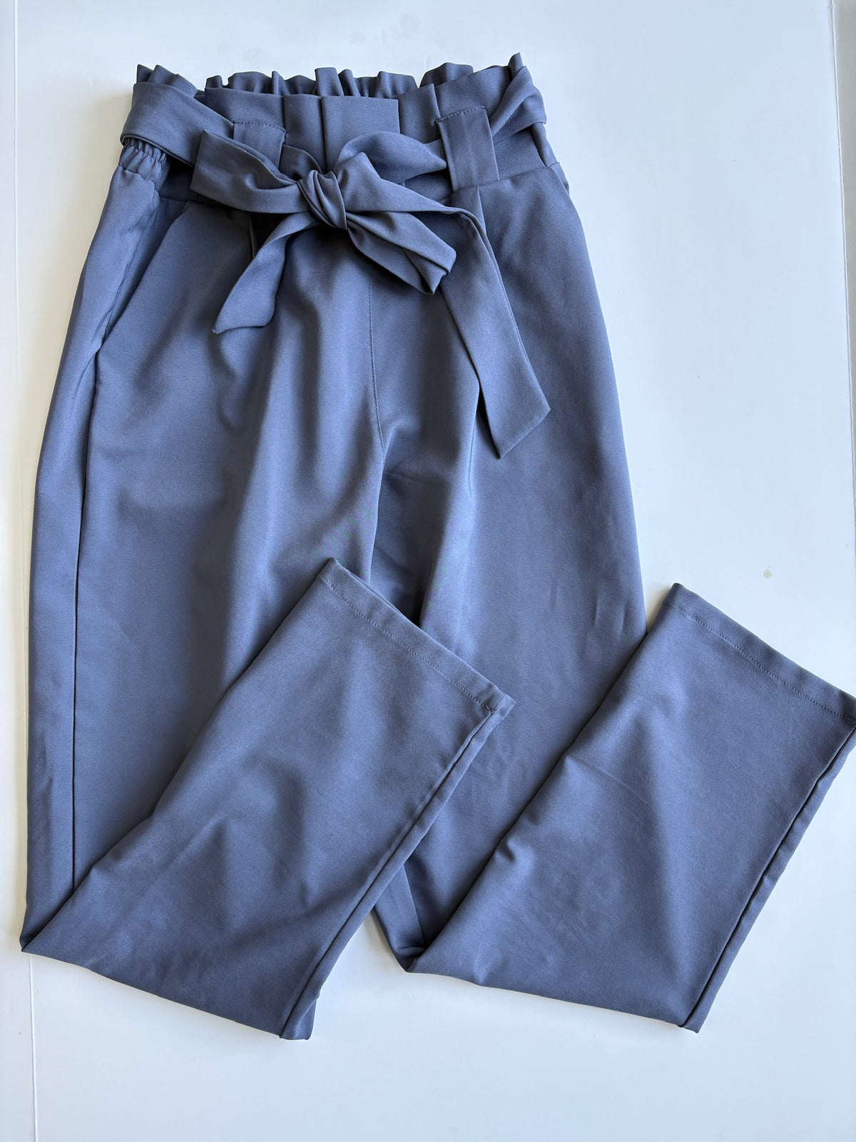 Seller #105 - Women's Medium Dusty Blue Straight Leg Paper Bag Pants VGUC
