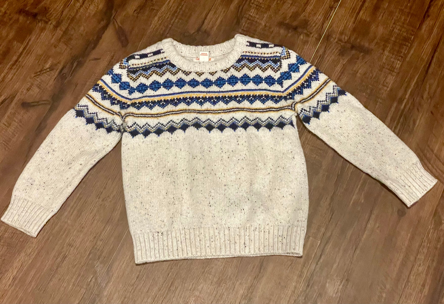 83A boys cat and Jack sweater size 4 EUC