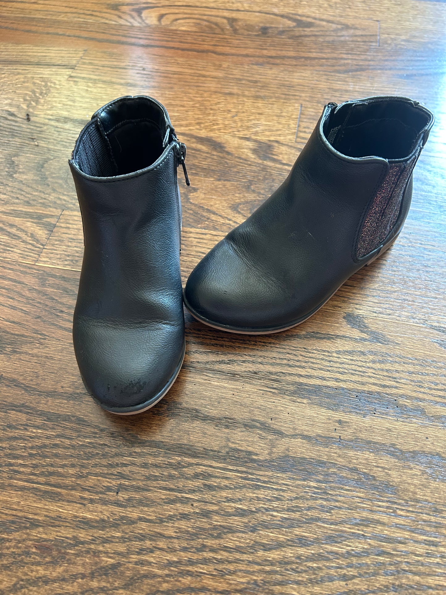 Seller 120, VGUC Girls Cat &Jack Boots Size 10C