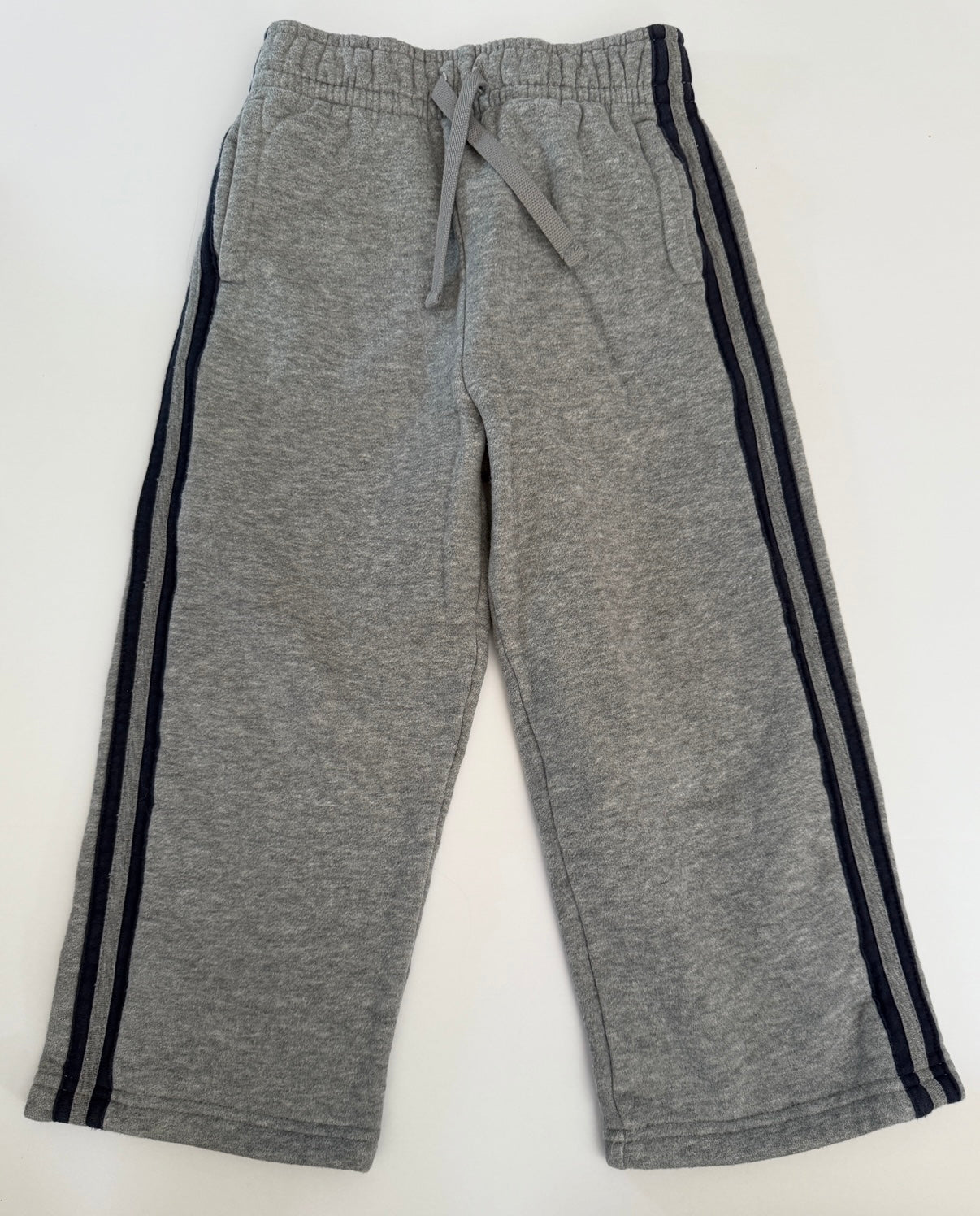 #41 Reduced | Boys 4T | good old fashioned sweatpants!  SO comfy! Excellent condition