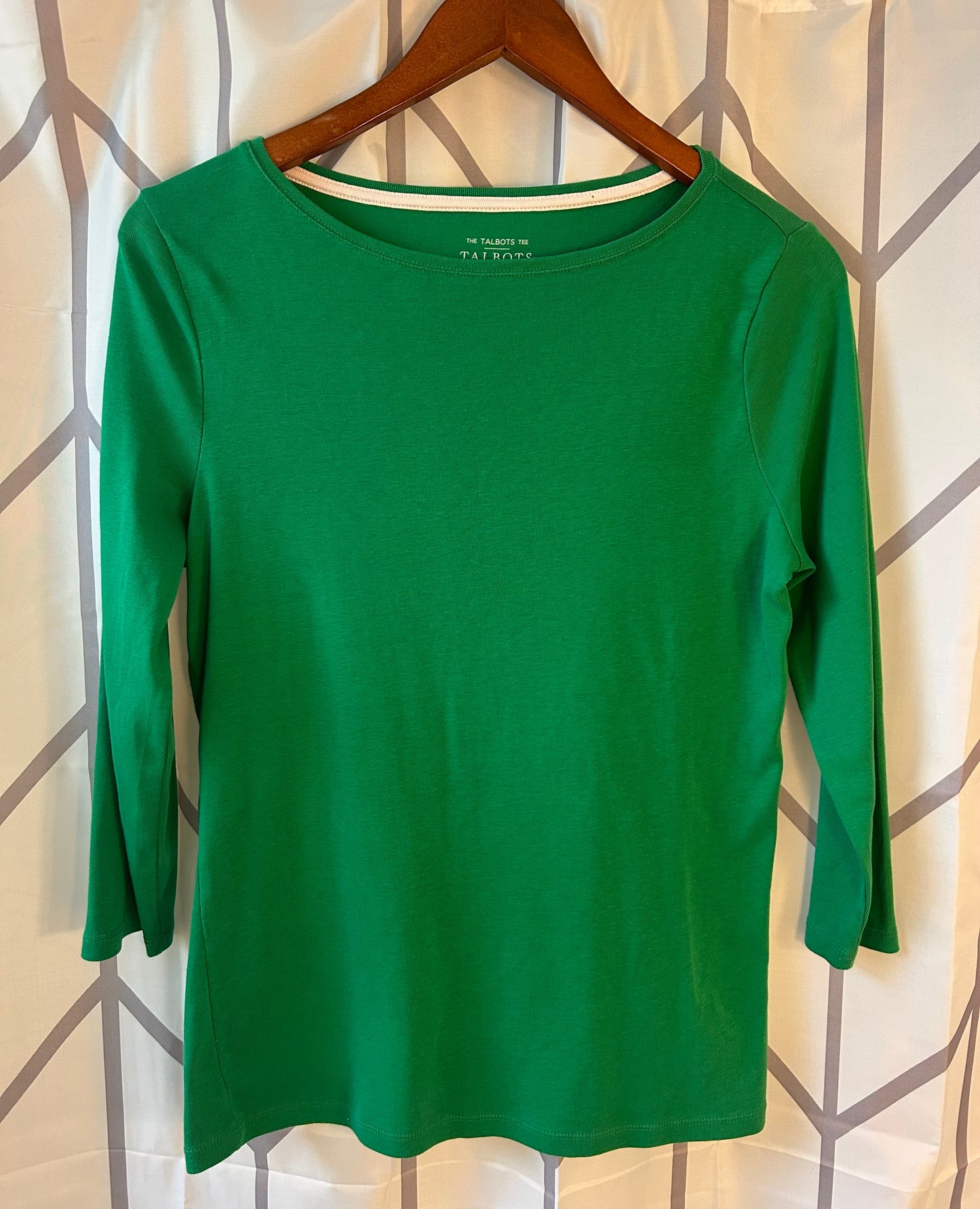 #18 Reduced! Talbots green 3/4 tee women’s Medium