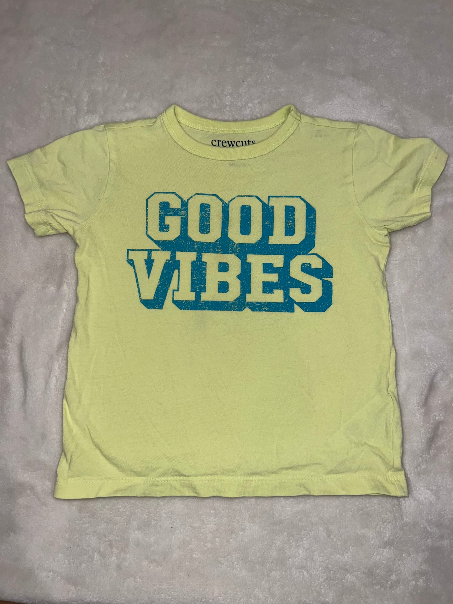 #46 Boys 2/3 Crewcuts tshirt euc