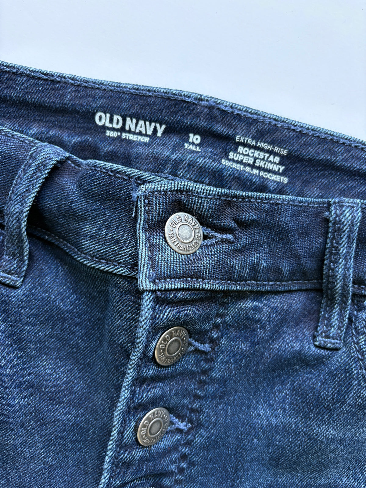 Seller #105 - Women's Size 10 TALL Old Navy Skinny Jeans