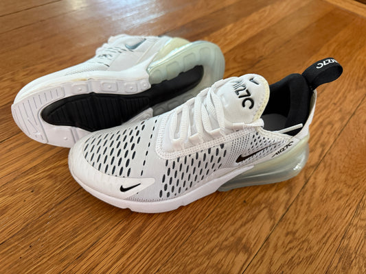 #41 | Women 6.5 | New! (No box) Nike Air Max 270 - retail $170