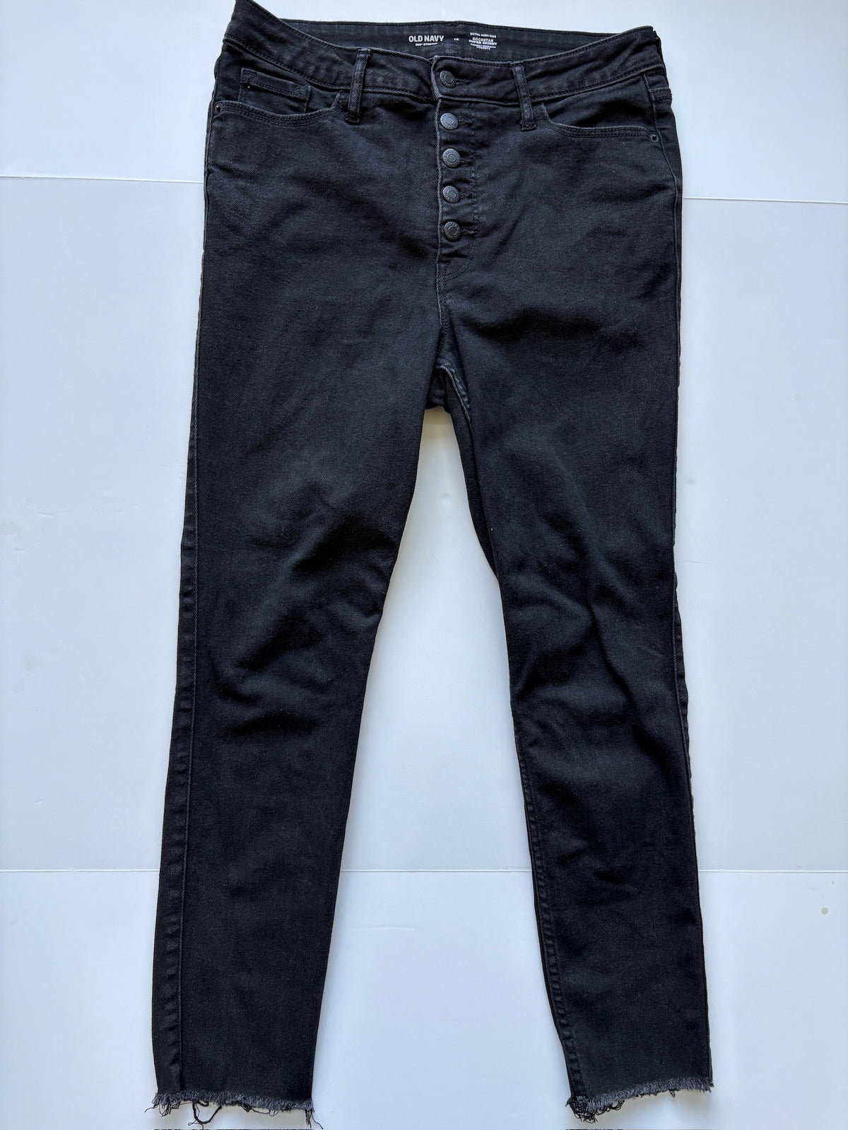 Seller #105 - Women's Size 12 Old Navy Black Skinny Jeans VGUC