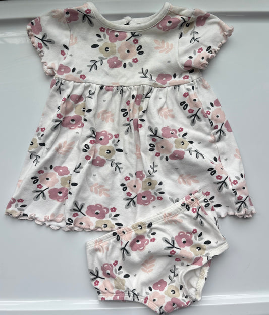 #122 Girls 6-9month Gerber Baby