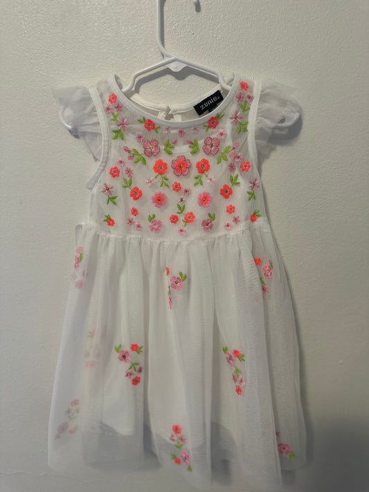 Zuni’s White 2T Toddler Flower Dress