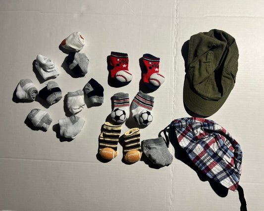 #100 Boys 6mo Accessories Bundle
