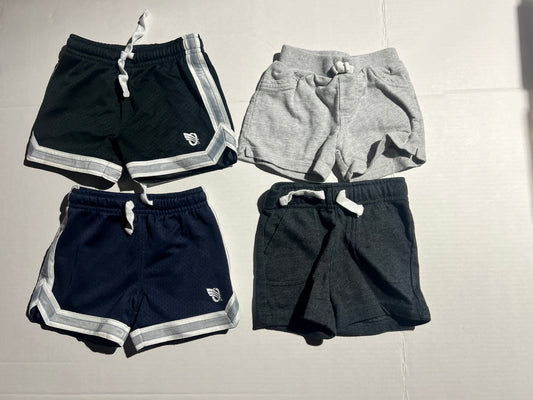 #100 Boys 12mo Shorts