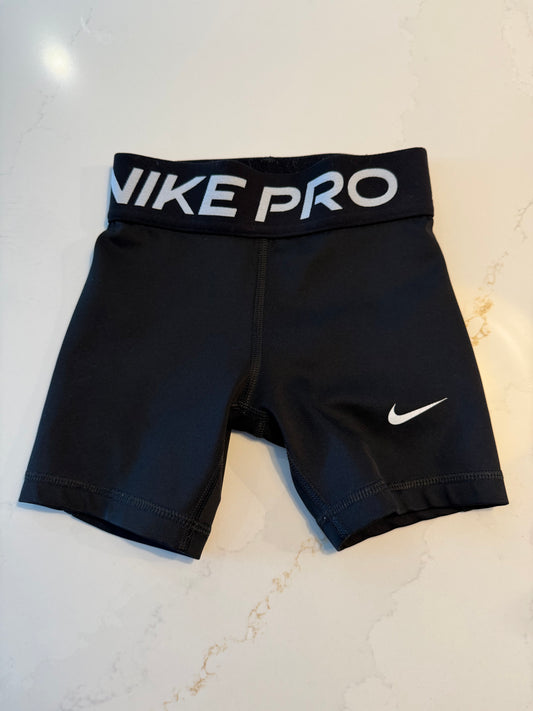 #133 girls XS Nike pro shorts