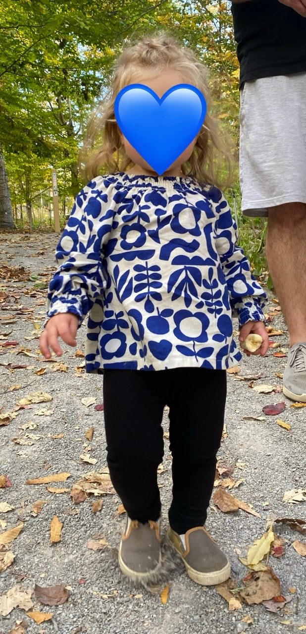 #82 Hanna Andersson Peasant Top with Bold Shapes Girls Size 2T