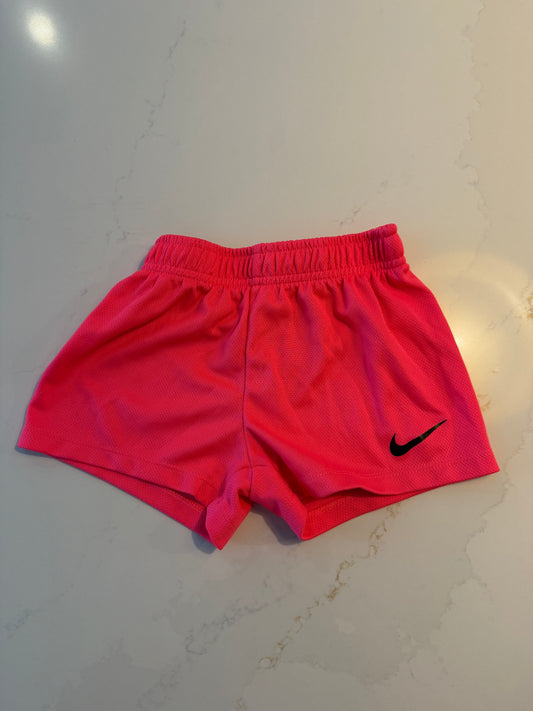 #133 girls Nike shorts 4T