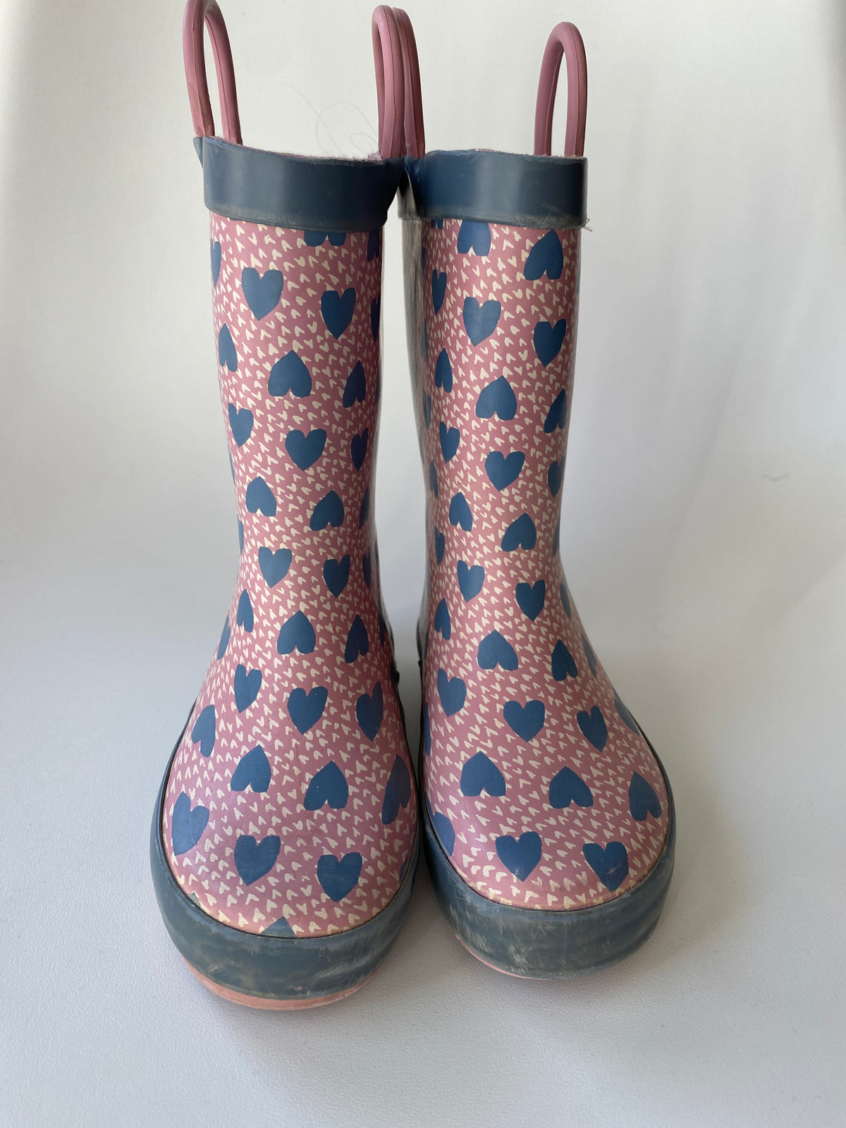 #117, Girls shoes 8c, Tucker + Tate pink heart rainboots, GUC