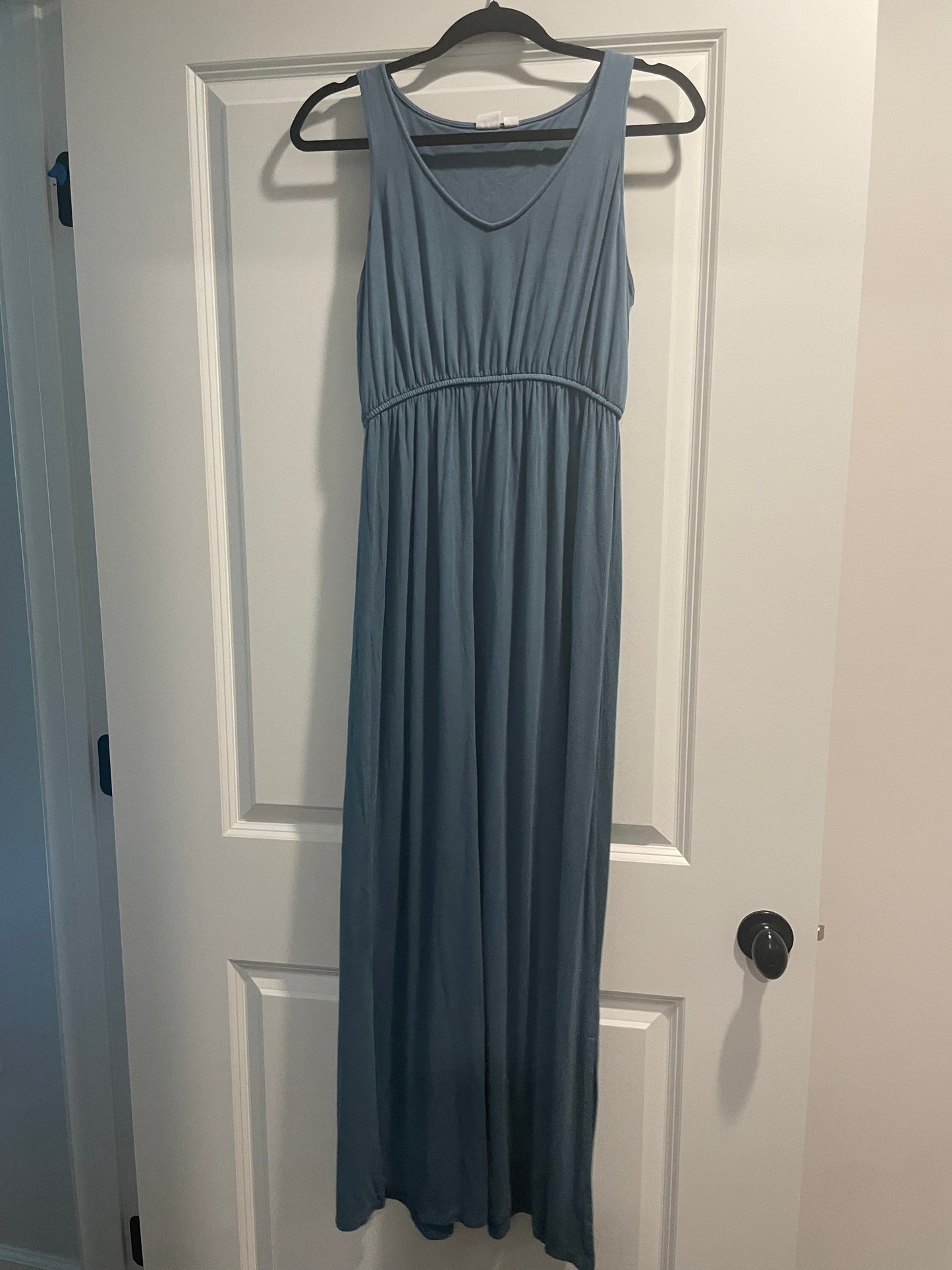 83A maternity GAP blue maxi dress size S EUC