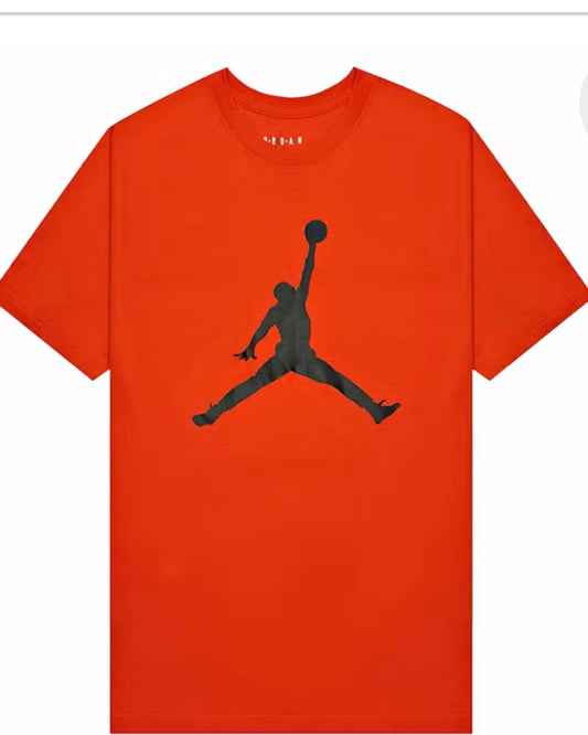 #130 Nike Men’s 2XL Jumpman Tshirt Orange