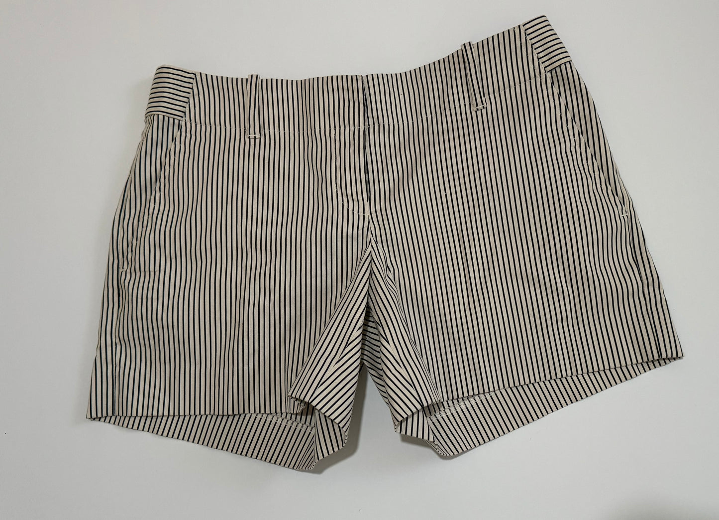 Size 0 Ann Taylor Women's Striped Shorts