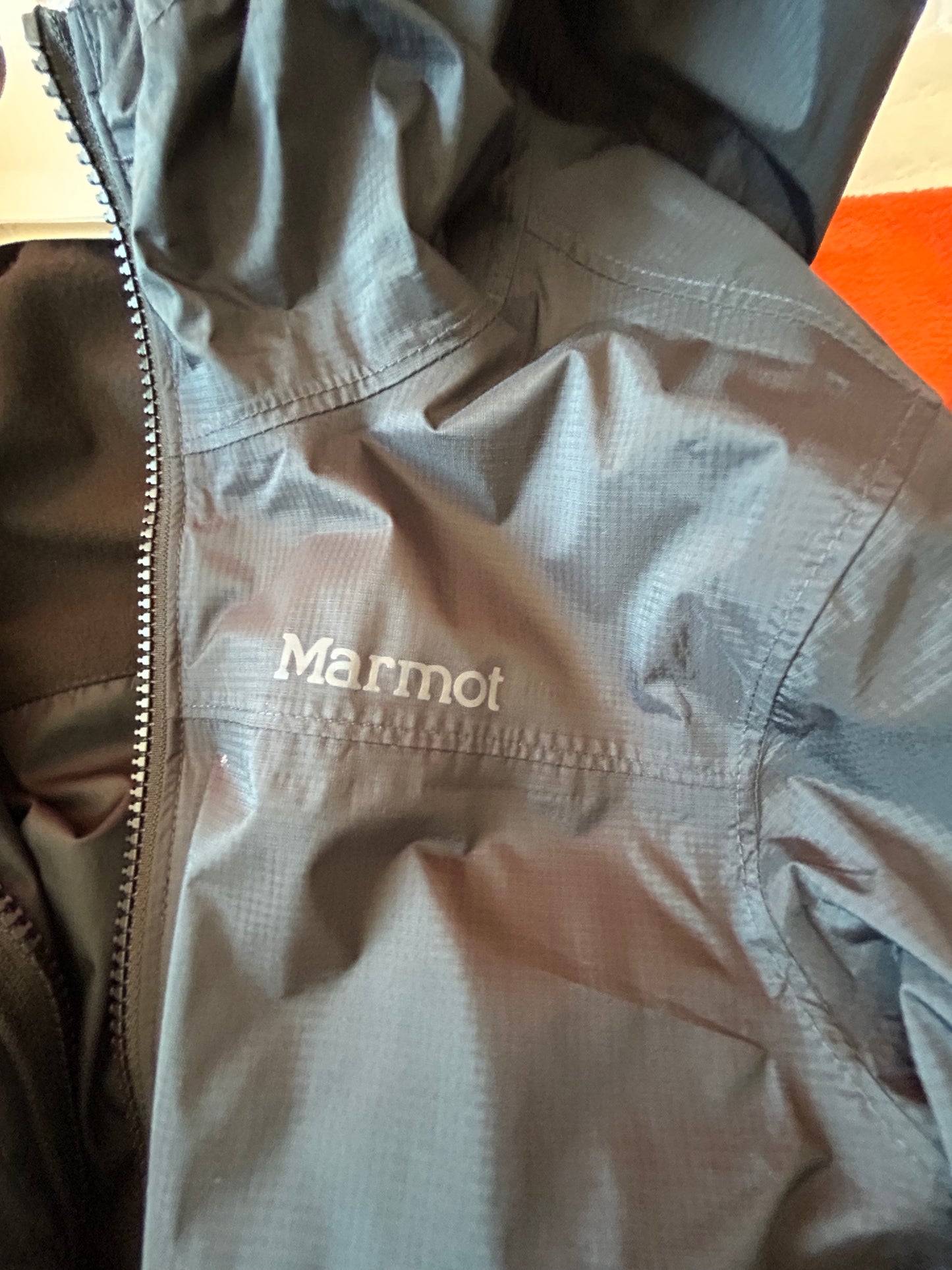 SELLER 26: Marmot Size Small Two-In-One Coat EUC