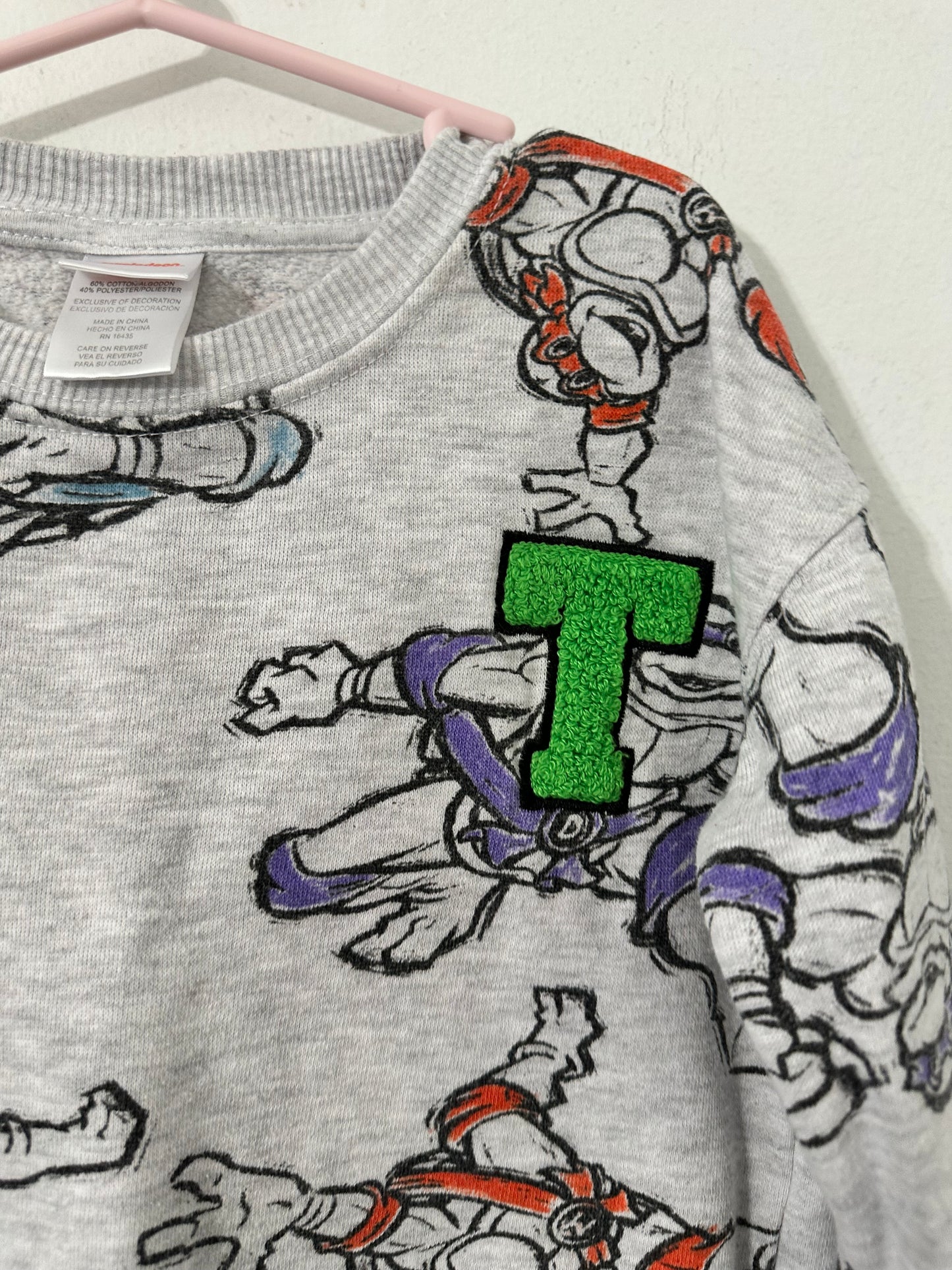 #111 Nickelodeon Teenage Mutant Ninja Turtles Crewneck Sweatshirt 5T Embroidered TMNT