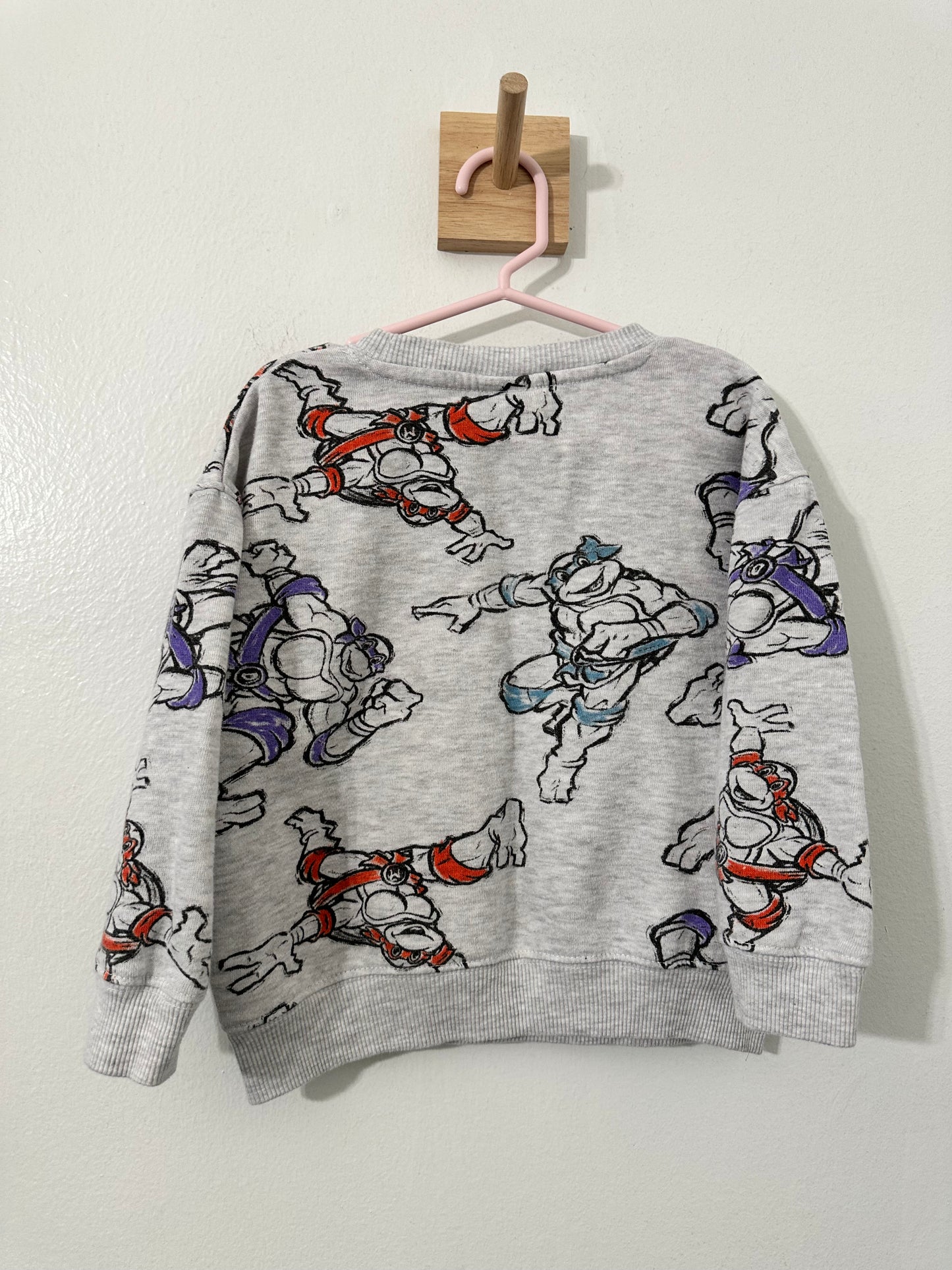 #111 Nickelodeon Teenage Mutant Ninja Turtles Crewneck Sweatshirt 5T Embroidered TMNT