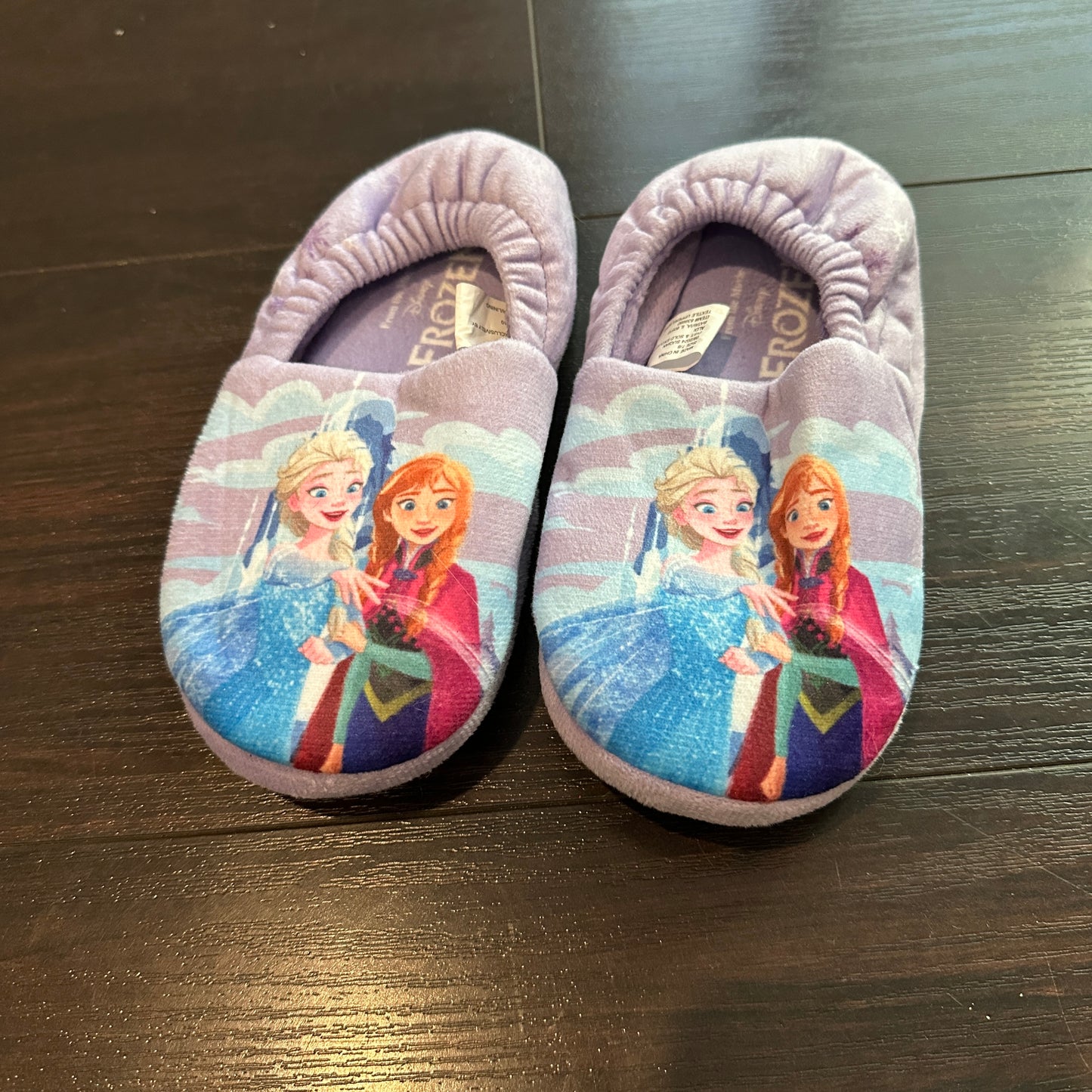 #162 Frozen Slippers 11/12