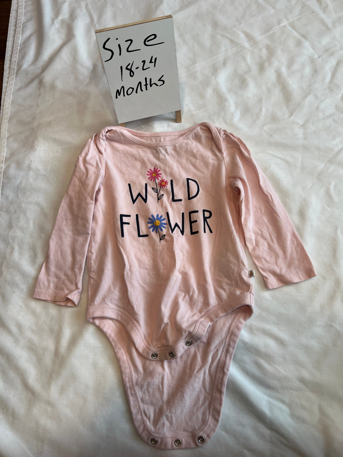 #24 18-24 months girls huge bundle. Cute outfits! See all pics!