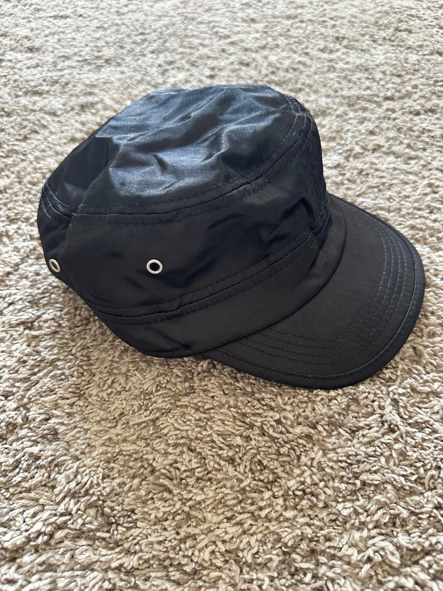 #72A Girl’s Stylish Black Hat, One Size