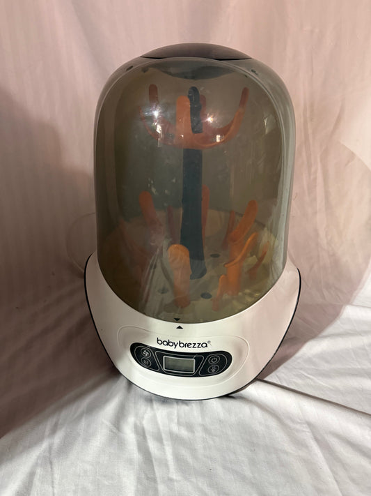 #20 REDCUED!! Baby Brezza bottle sterilizer