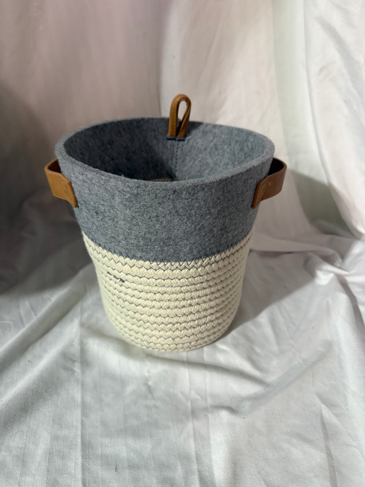 #20 Nursery basket size small GUC