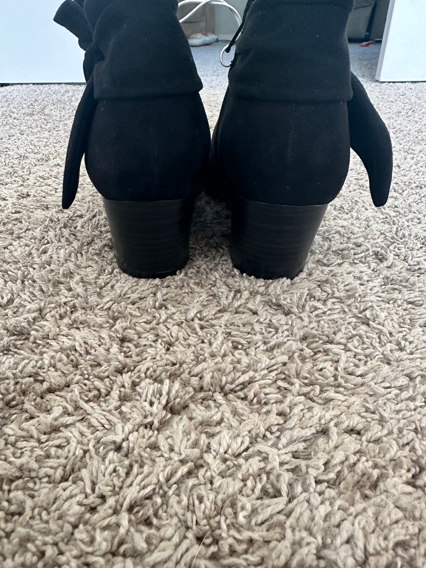 #72A *REDUCED* New Women’s Black Booties, Size 6 Adult