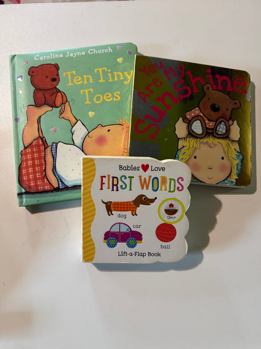 #20 "Ten Tiny Toes", "You Are My Sunshine", "Babies First Word" books GUC