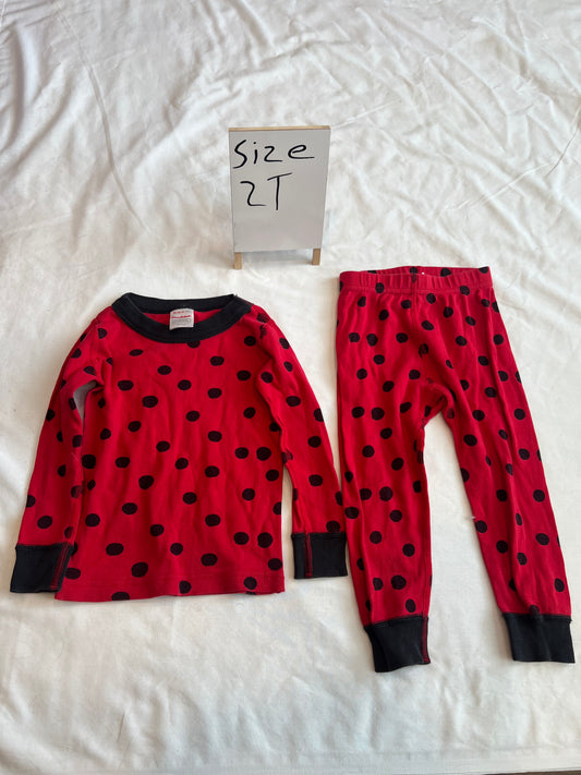 #24 size 2T Hanna Andersson pajamas