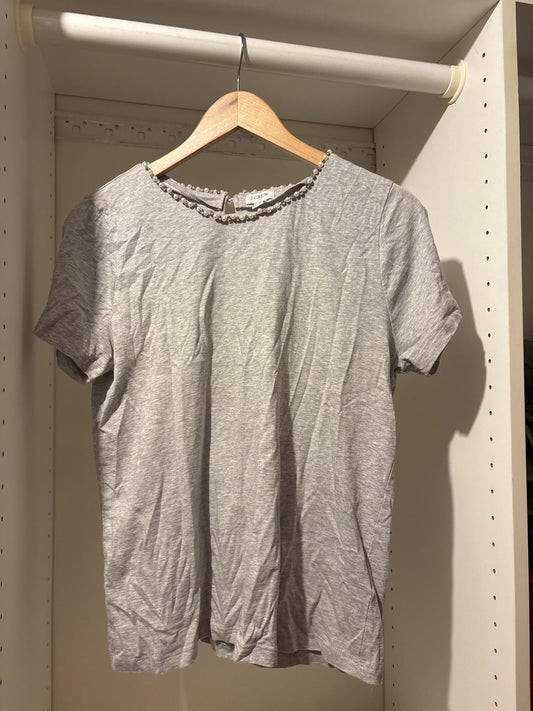 #112 J. Crew Women's Grey Tee with Pearl Collar Size Medium