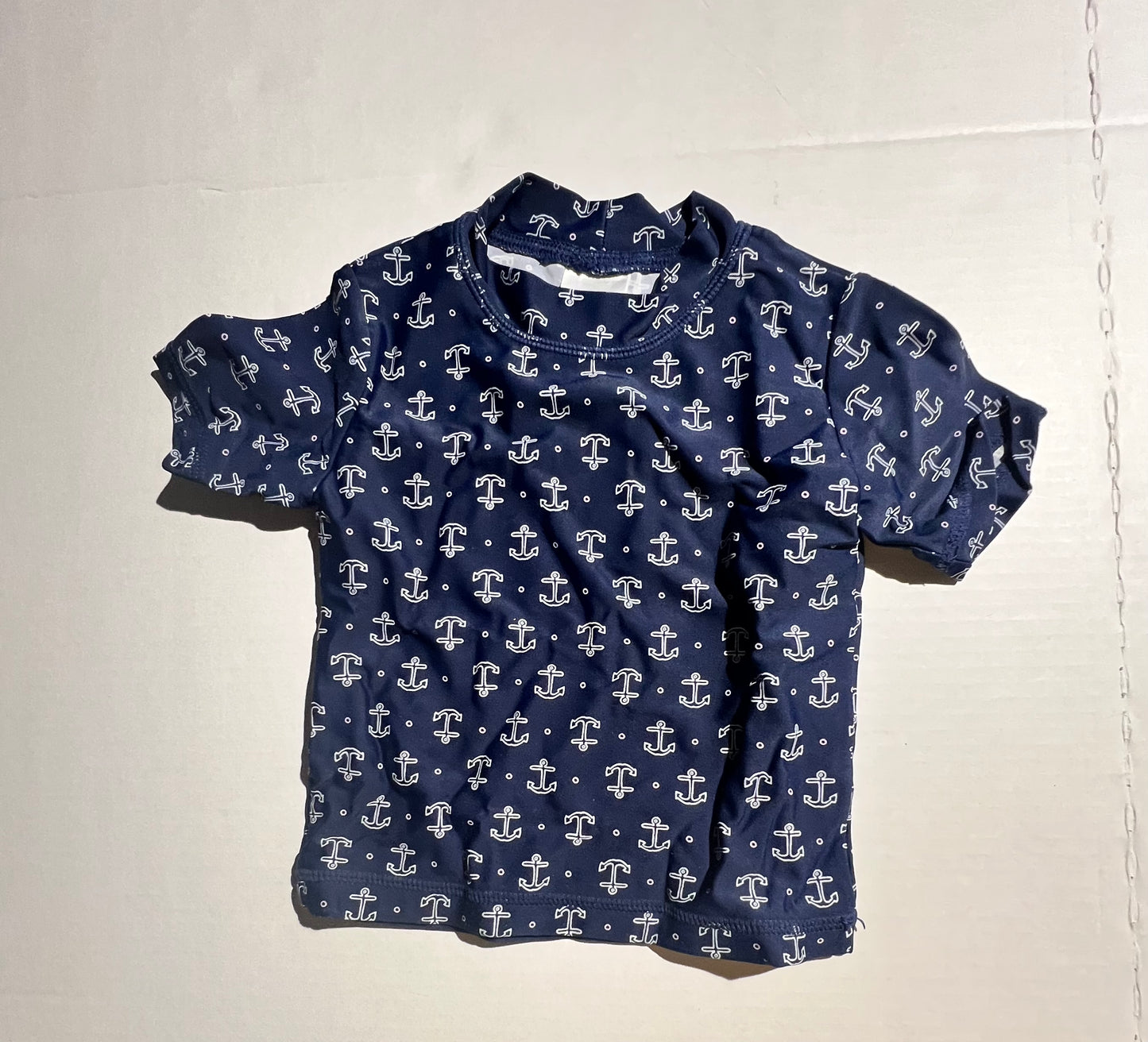 #100 Boys 2T Rash Guard