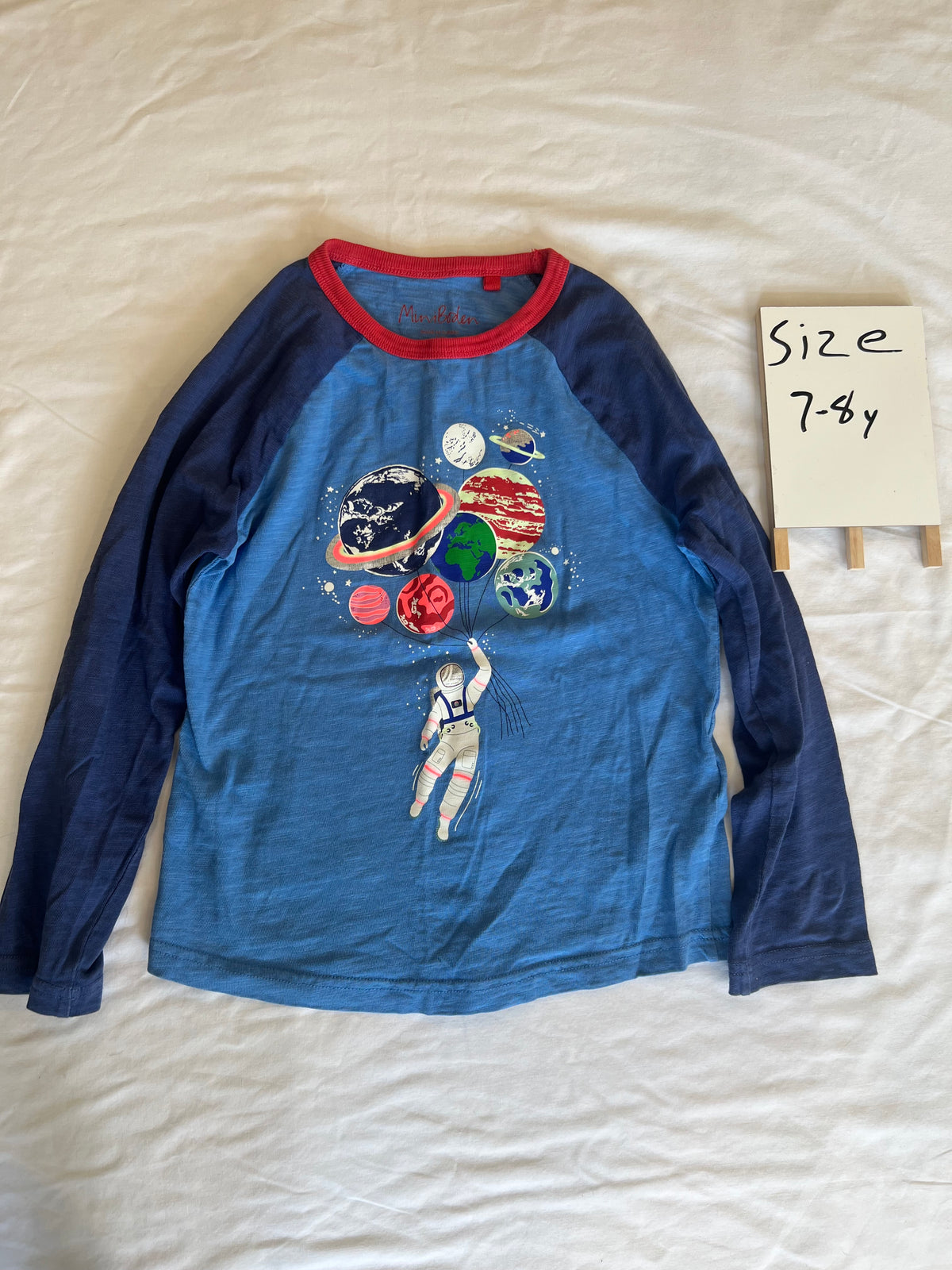 #24 size 7-8 Boden glows in the dark shirt