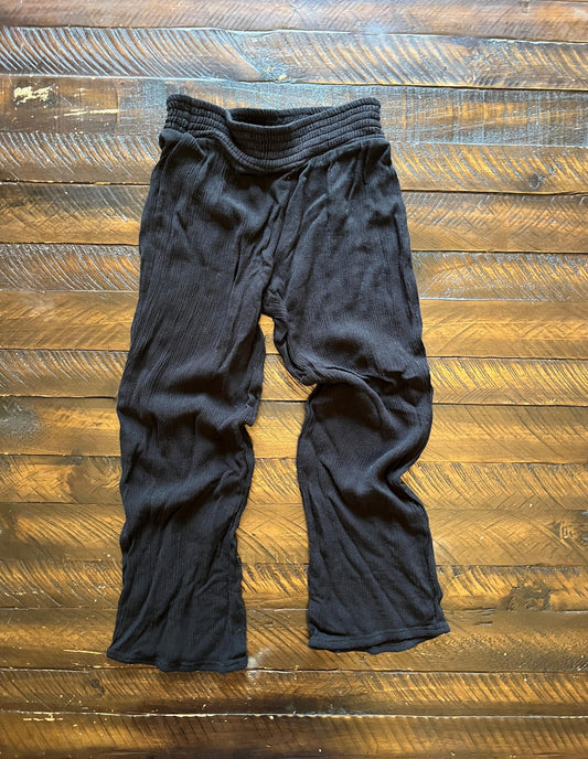 134 Art Class Girls black flowy pants Size 6
