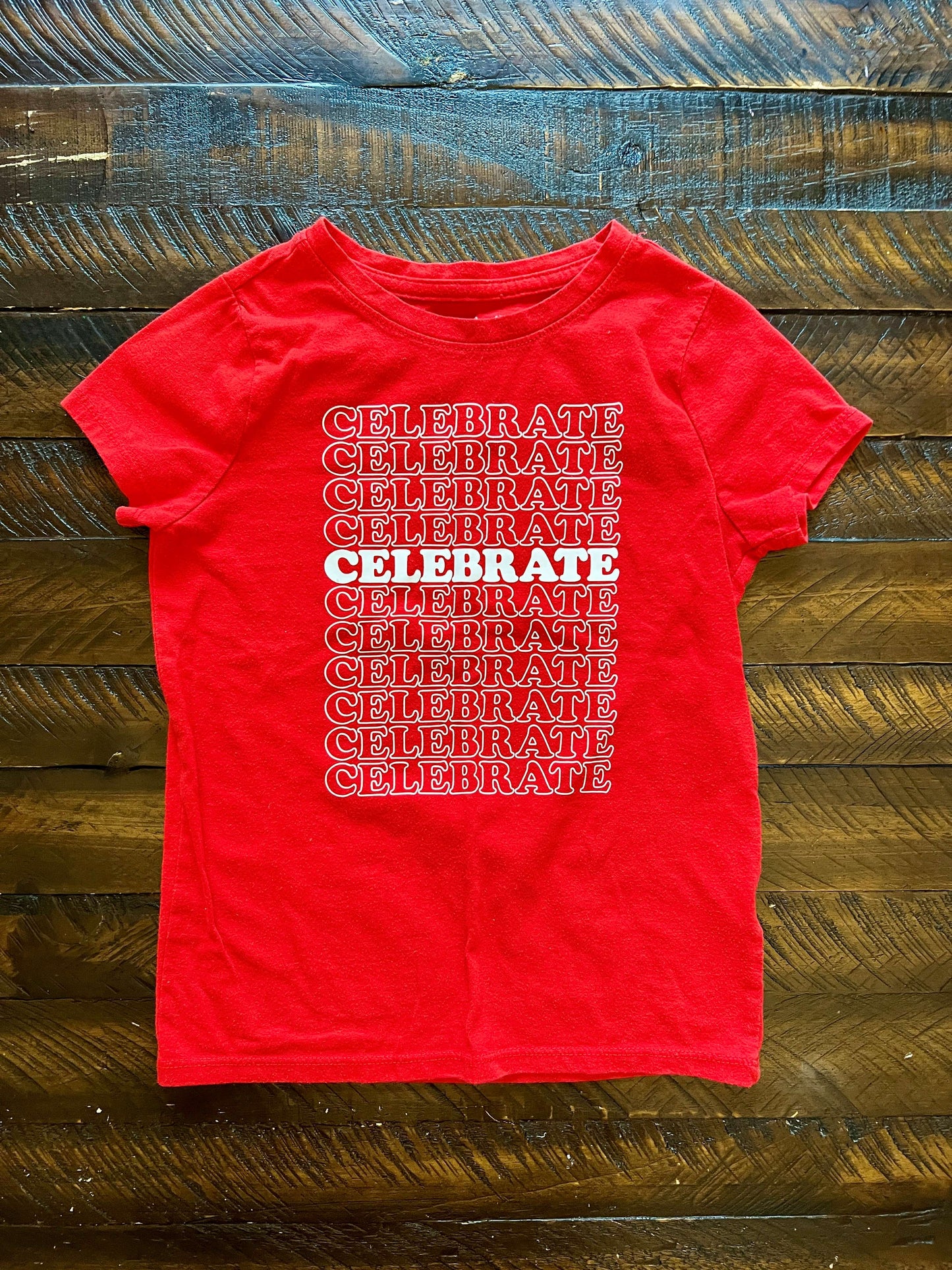 134 Cat & Jack Girls Red Celebrate Tshirt Size 4/5