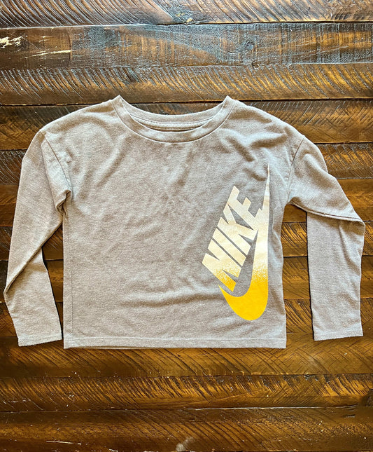 134 Nike Girls gray & gold long sleeve tshirt 4T