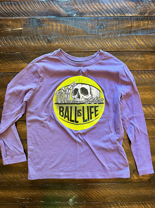 134 Old Navy Boys purple Bball Tee Size 6/7