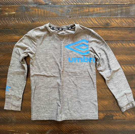 134 Boys Umbro long sleeve 6/7