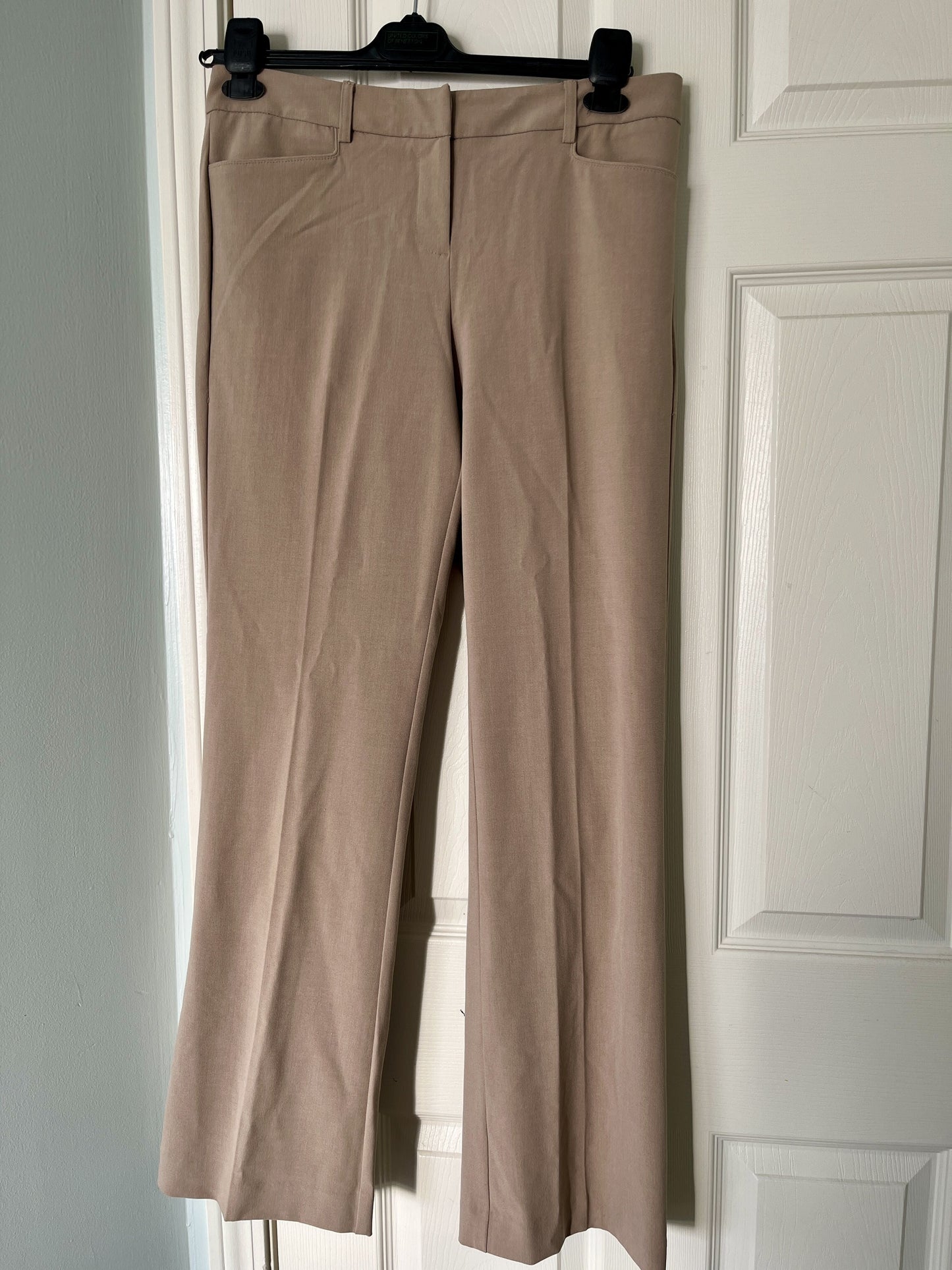 #124 VGUC Tan Women's Dress Pants Size 4