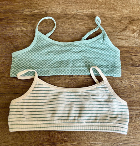 #124 EUC Old Navy Bras - Set of 2 Girls Size S 6-7