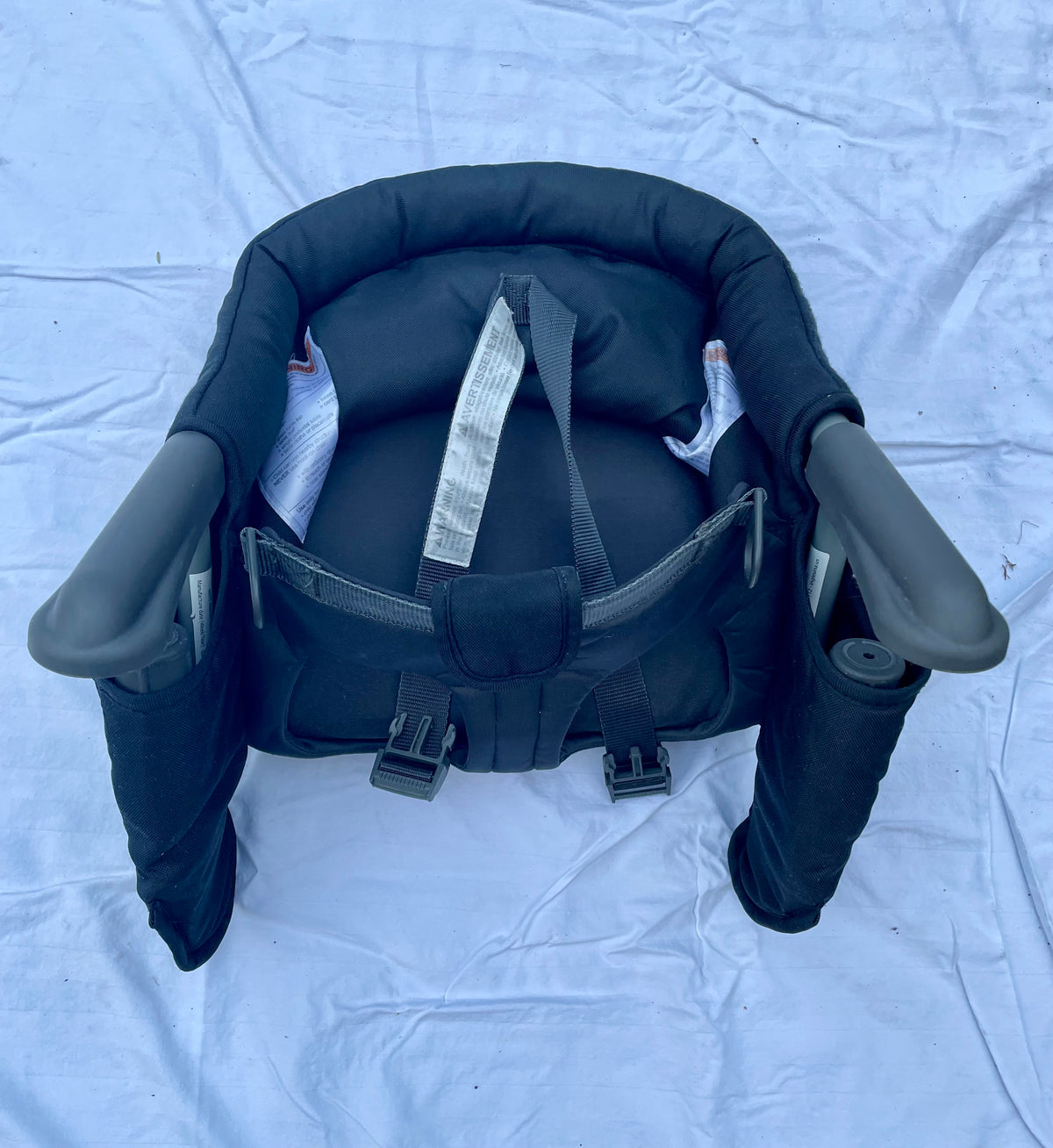 #32 Inglesina Fast Table Hook on Portable High Chair - Black