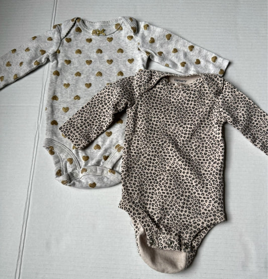 #146 Carter's Girls L/S Leopard and Heart Bodysuit Set (2) Girls 3M