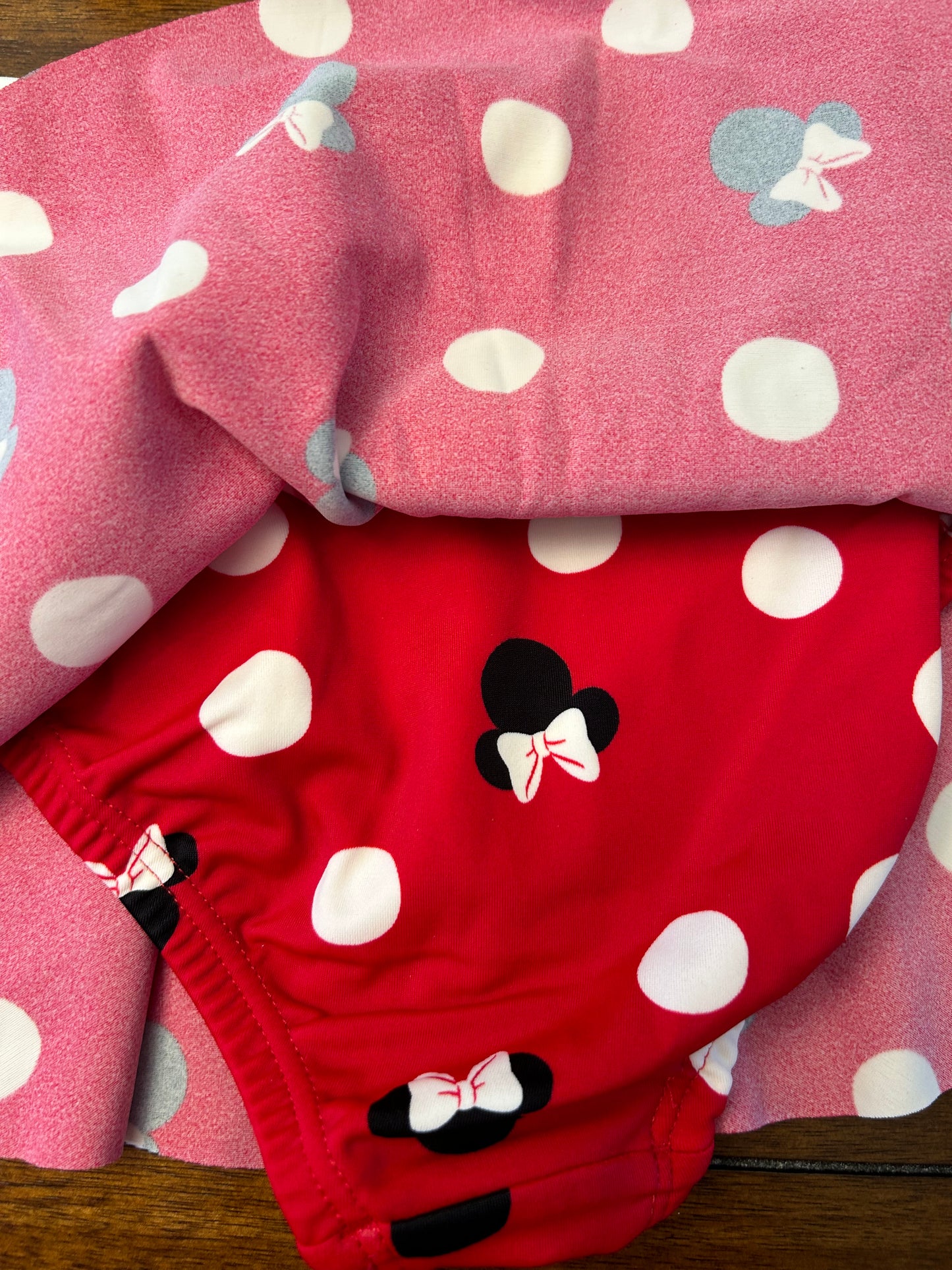 Disney Girls Bright Red Hanna Andersson Minnie Mouse Two Piece Swimsuit Set NWOT Size 4 PPU 45040