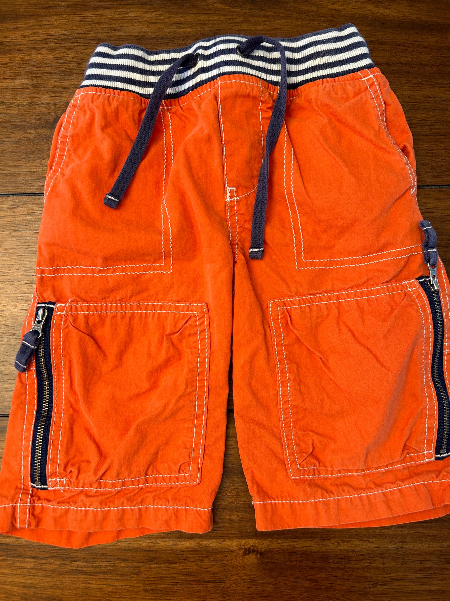 Mini Boden Boys Bright Orange Cargo Shorts	Size 4 PPU 45040