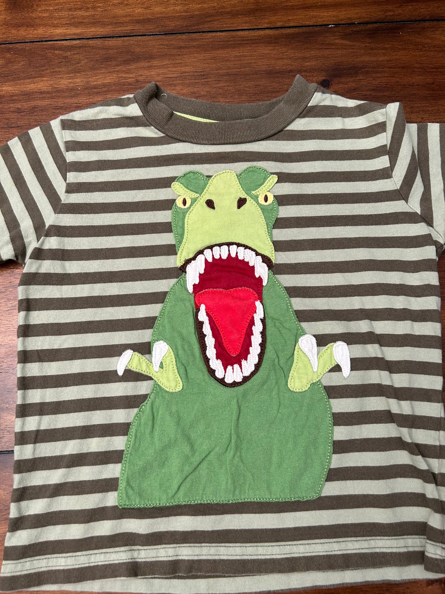 Mini BodenBoys Green Stripe T-Rex Appliqué T-shirt Size 2-3 PPU 45040
