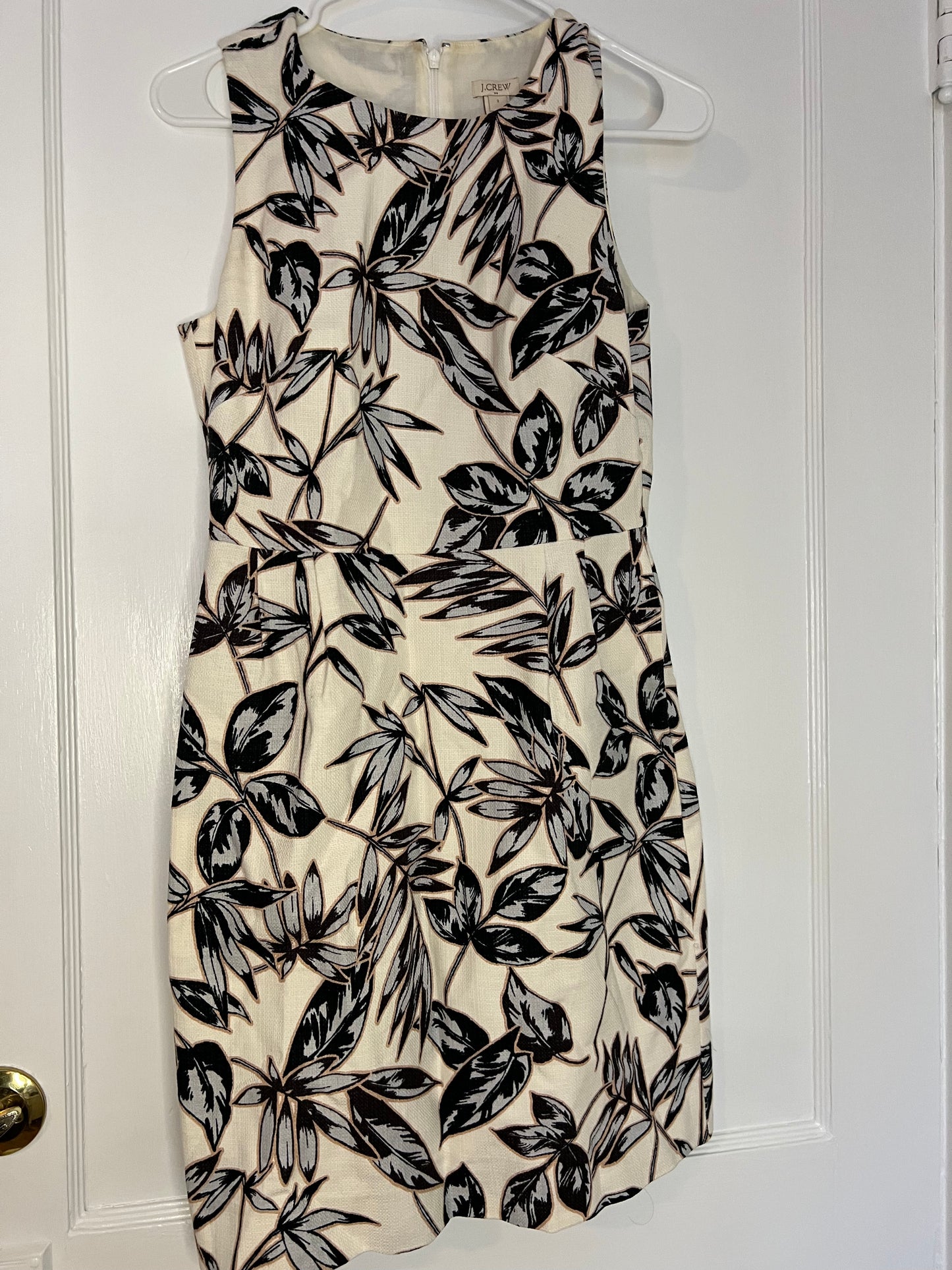 JCrew White Leaf Pattern Sleeveless Dress Size 2 New Without Tags PPU 45208 or Spring Sale