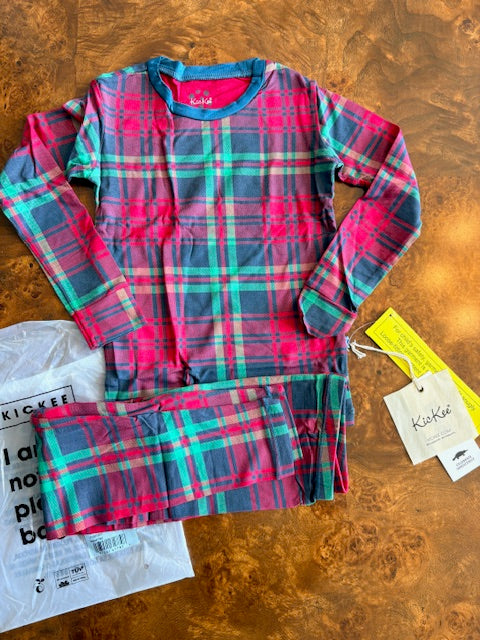 #104 Kickee Pants Holiday Pajamas 5T